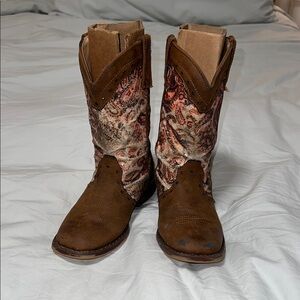 Roper Brown Embroidered Western Boots
